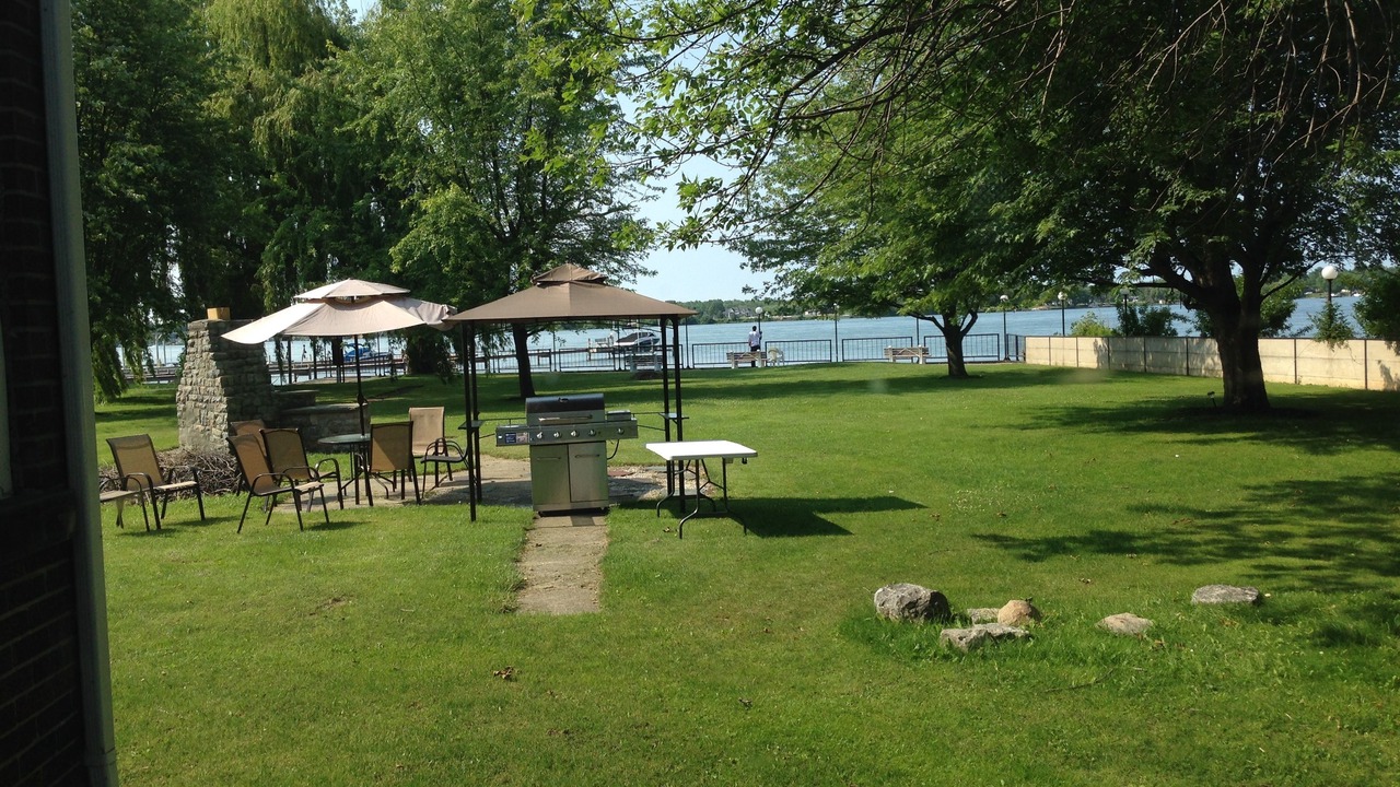 Photo of Outdoor in Niagara Falls