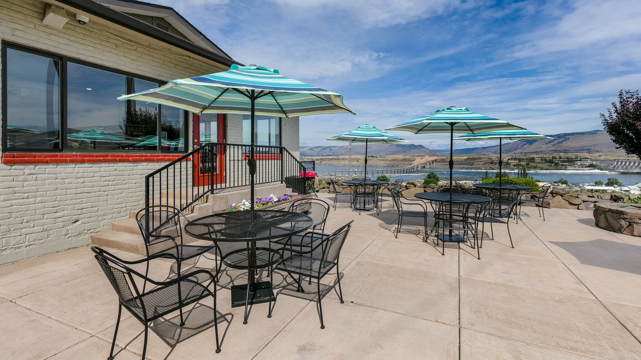 Photo of Patio Balcony in The Dalles