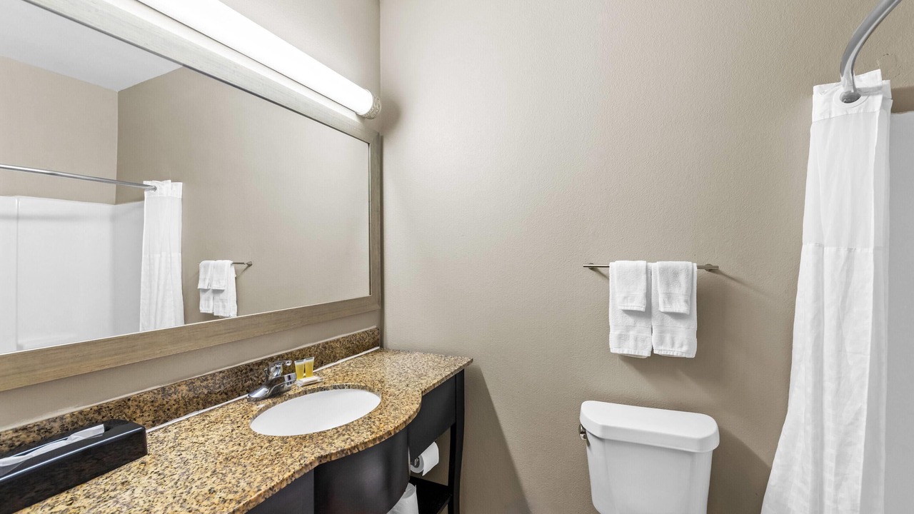 Photo of Bathroom in Rockdale