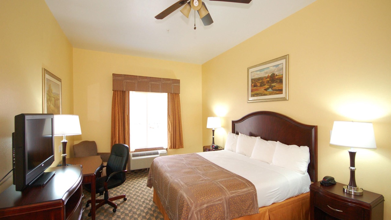 Photo of Bedroom in Manvel