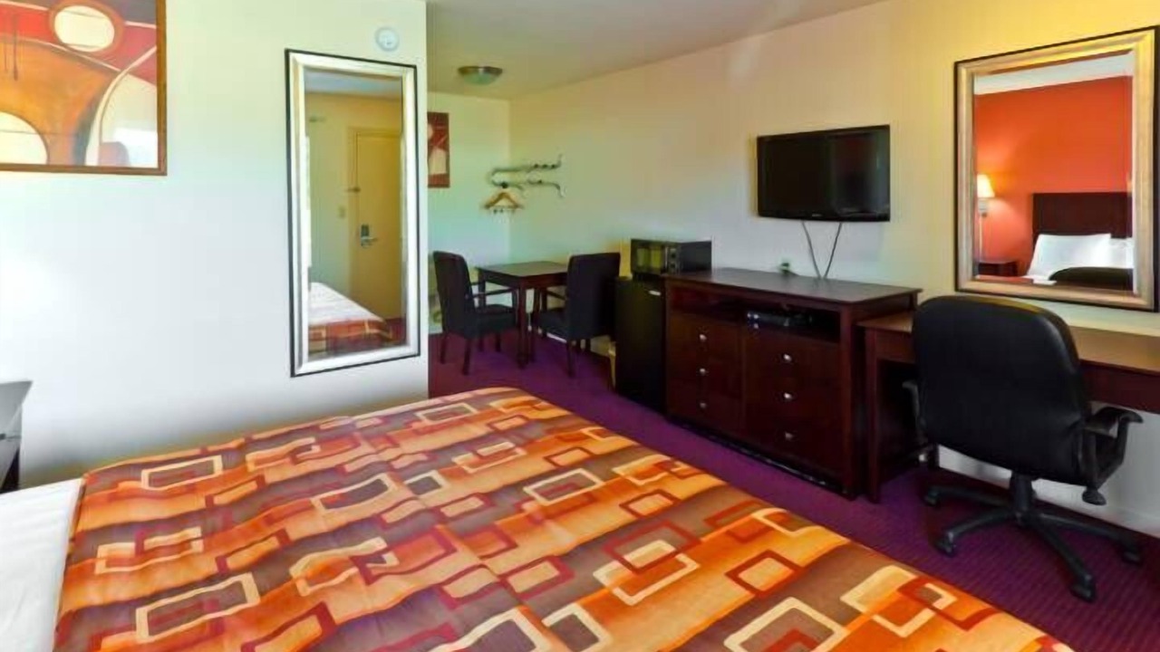 Photo of Bedroom in Landisville
