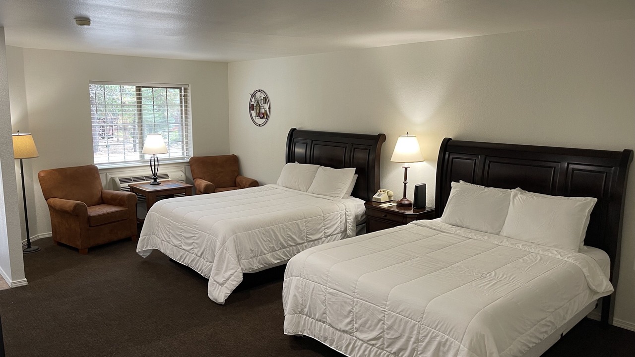 Photo of Bedroom in Mount Shasta