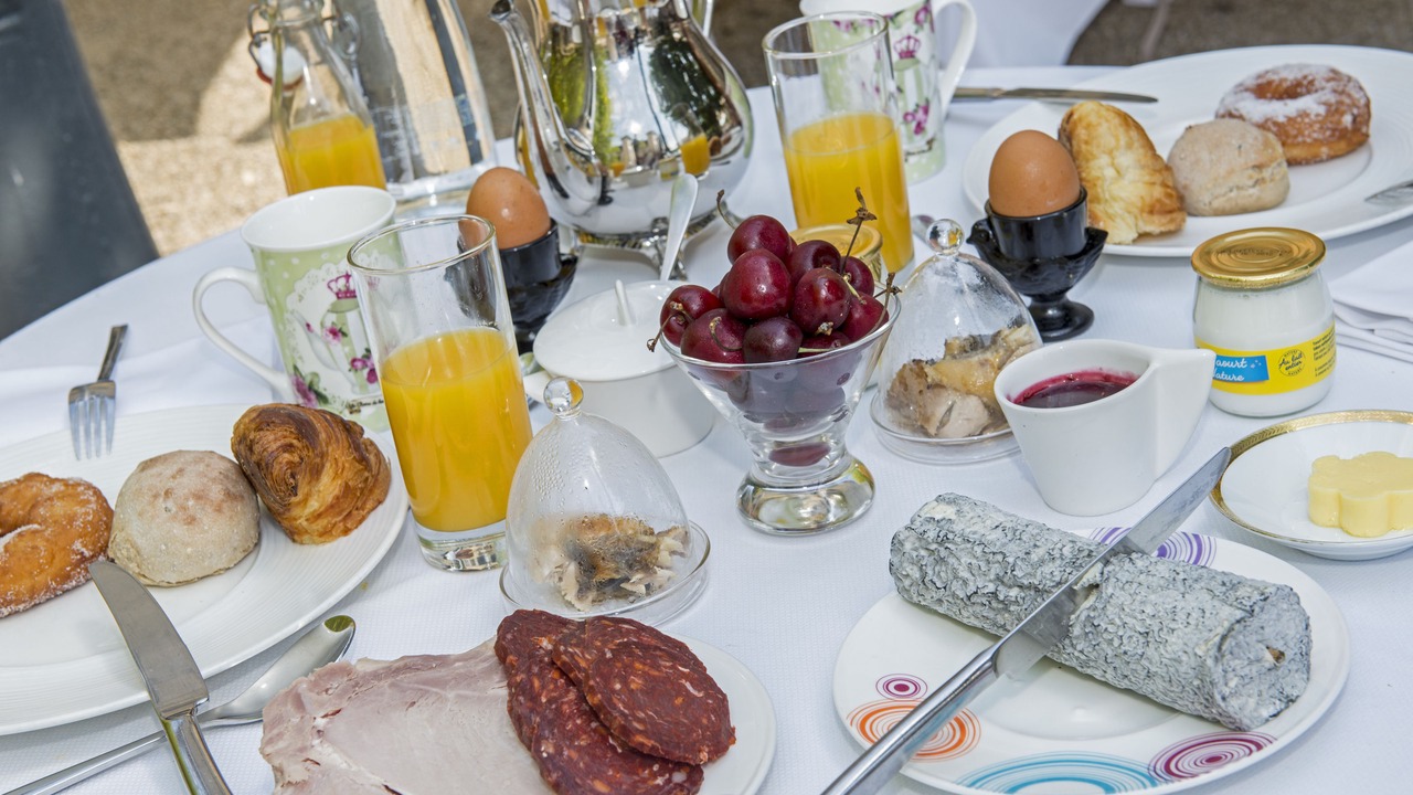 Photo of Others in Vire