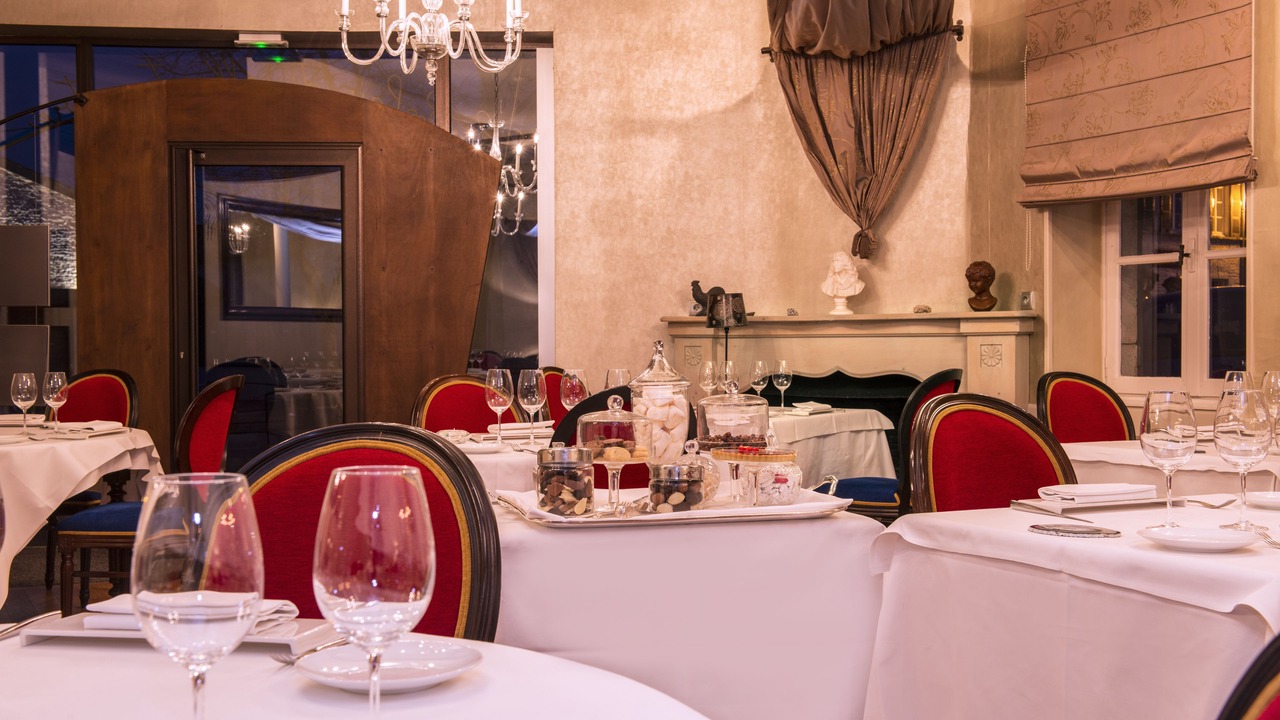 Photo of Others in Vire