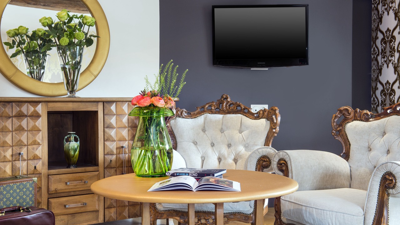 Photo of Others in Vire