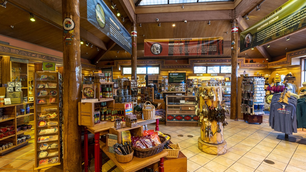 Photo of Others in Grand Canyon Village