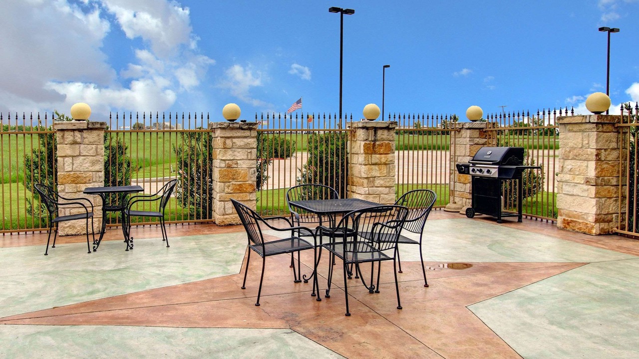 Photo of Outdoor in Alvarado