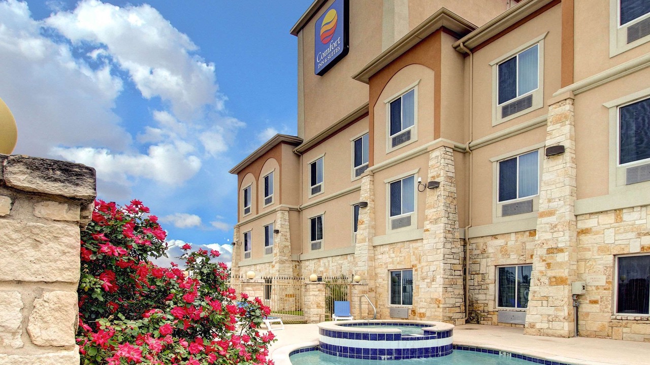 Photo of Outdoor in Alvarado