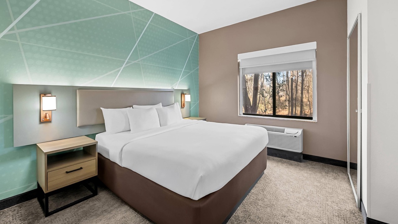 Photo of Bedroom in Sanford