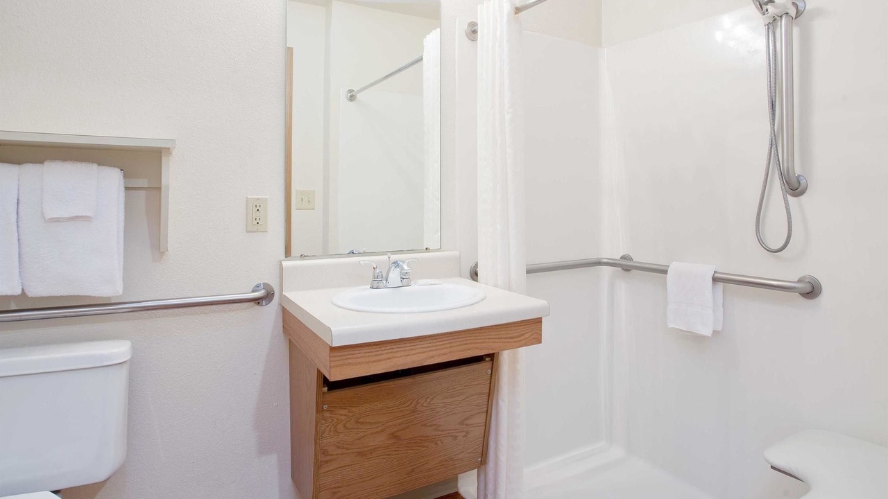 Photo of Bathroom in El Dorado West