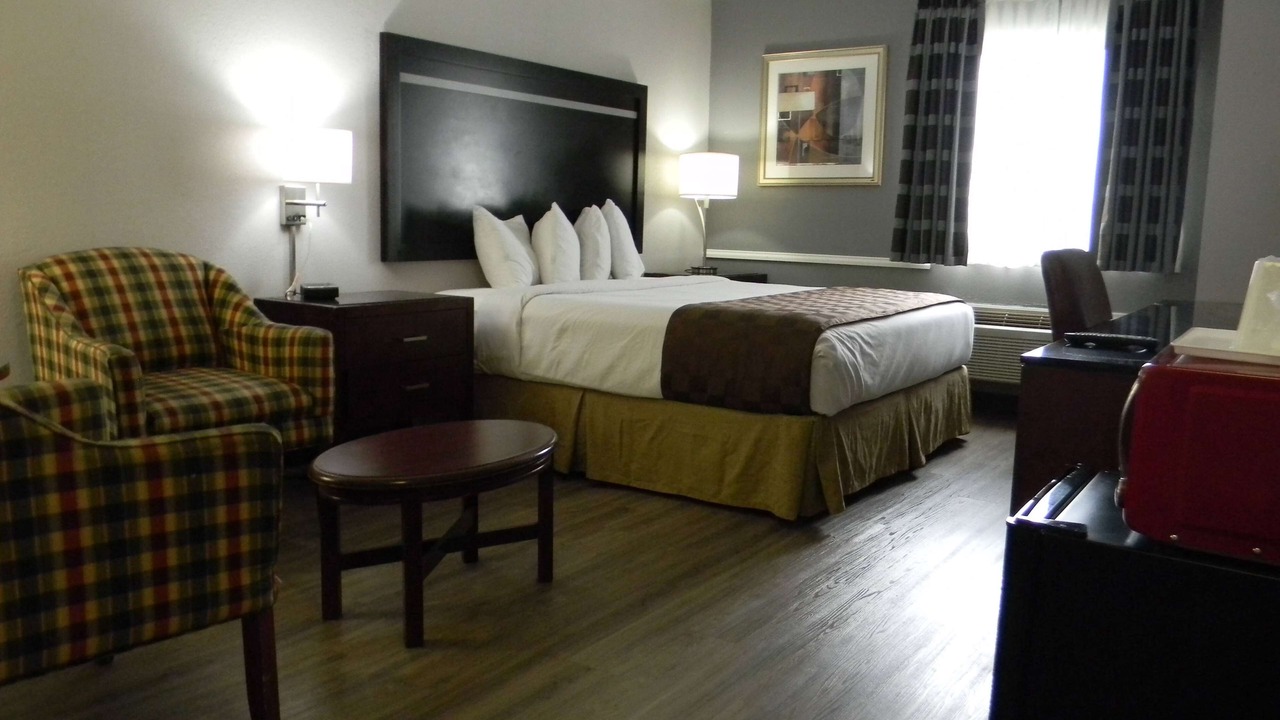 Photo of Bedroom in Newtonville