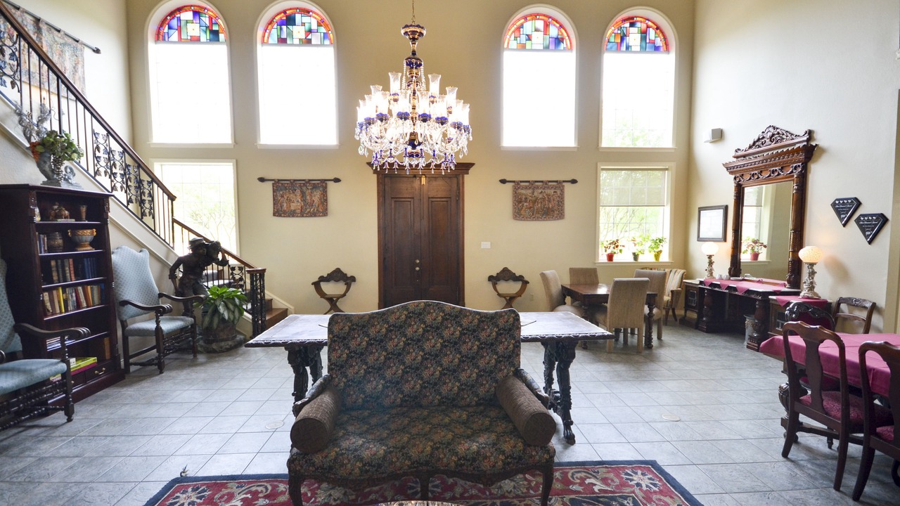 Photo of Livingroom in Bryan