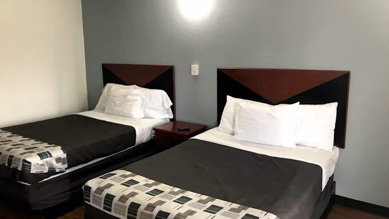 Photo of Bedroom in Broadmoor