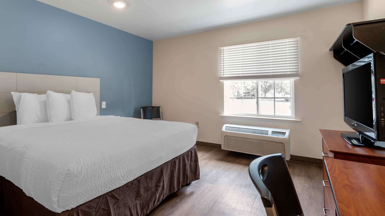 Photo of Kitchen in Azalea Park