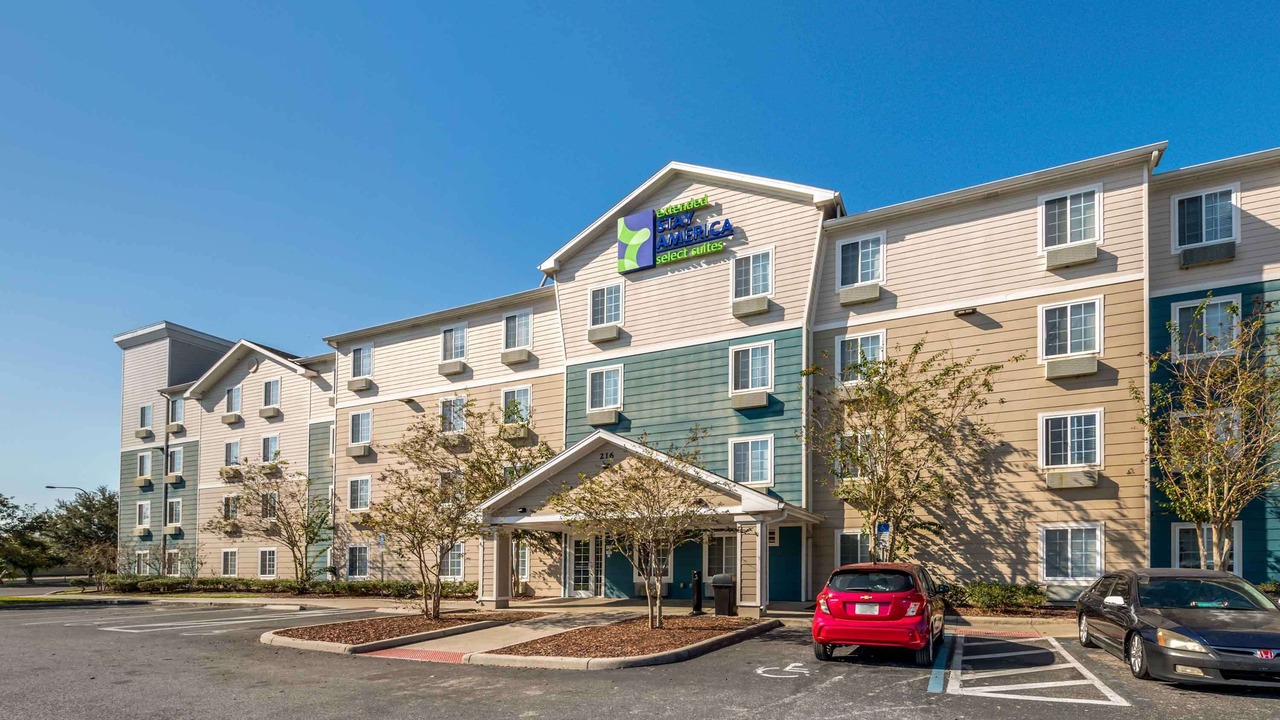 Photo of Outdoor in Azalea Park