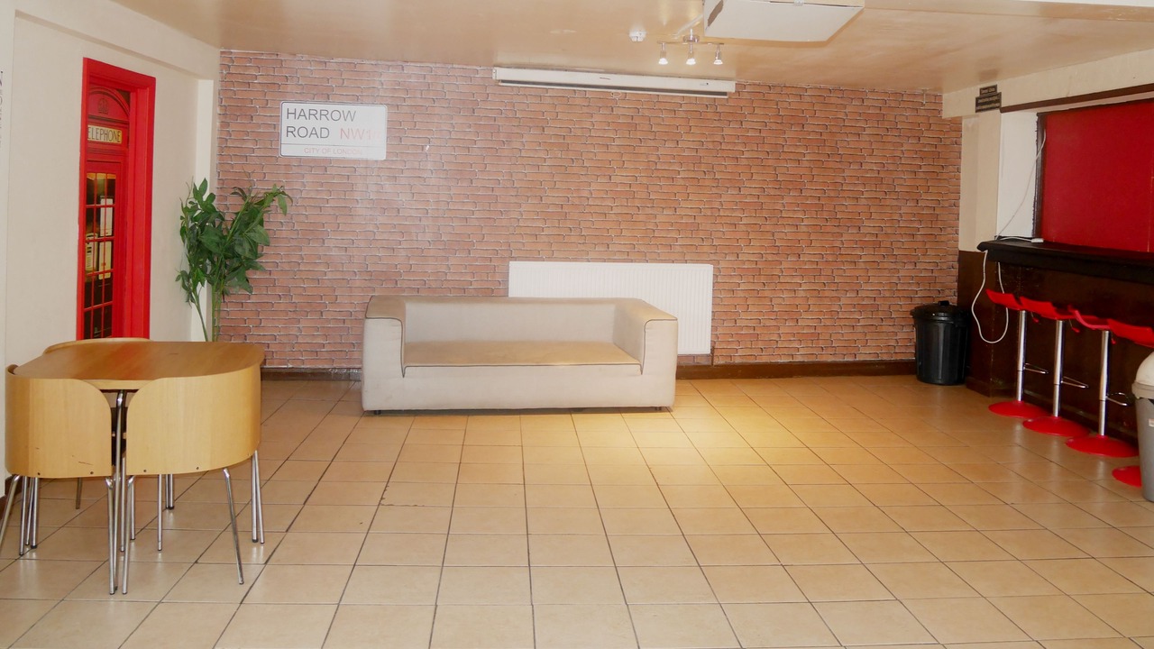 Photo of Others in Kensal Green