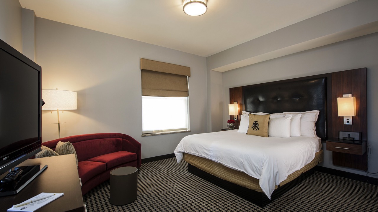 Photo of Bedroom in Deco District
