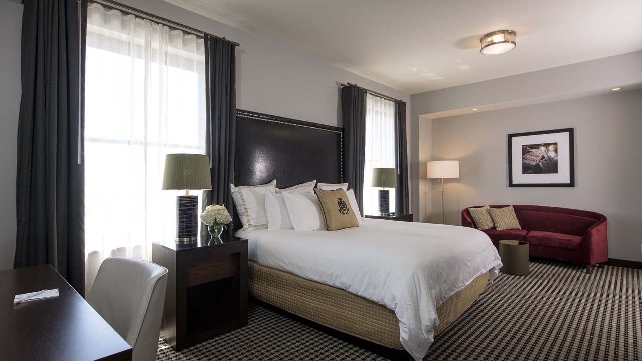 Photo of Bedroom in Deco District