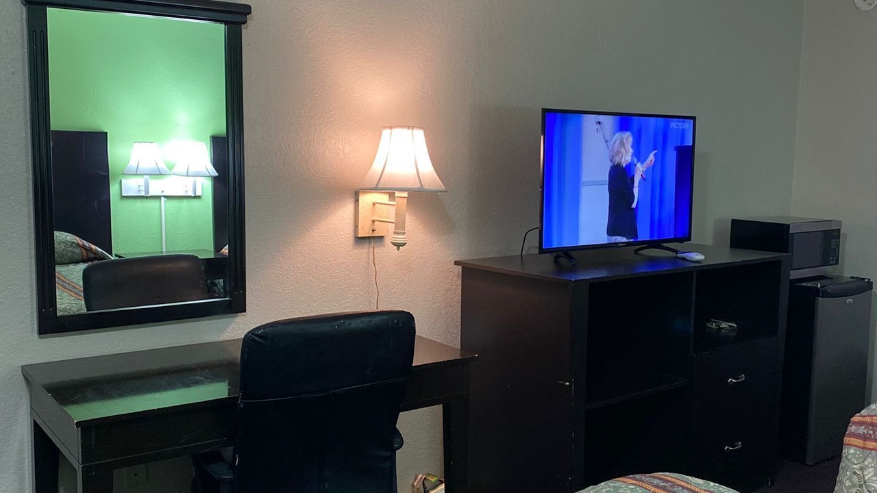 Photo of Livingroom in Jasper