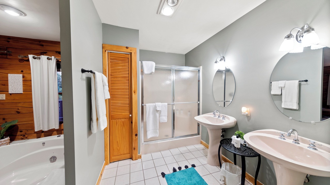 Photo of Bathroom in Point Au Roche