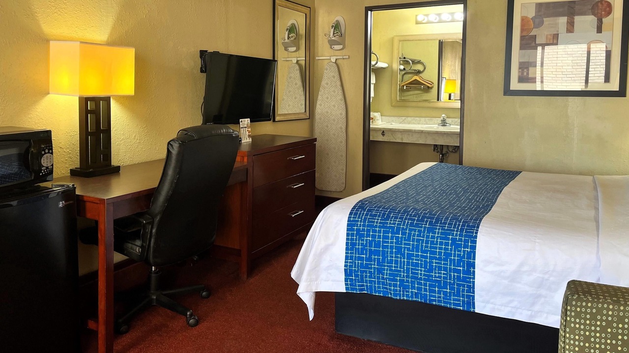 Photo of Bedroom in Seymour