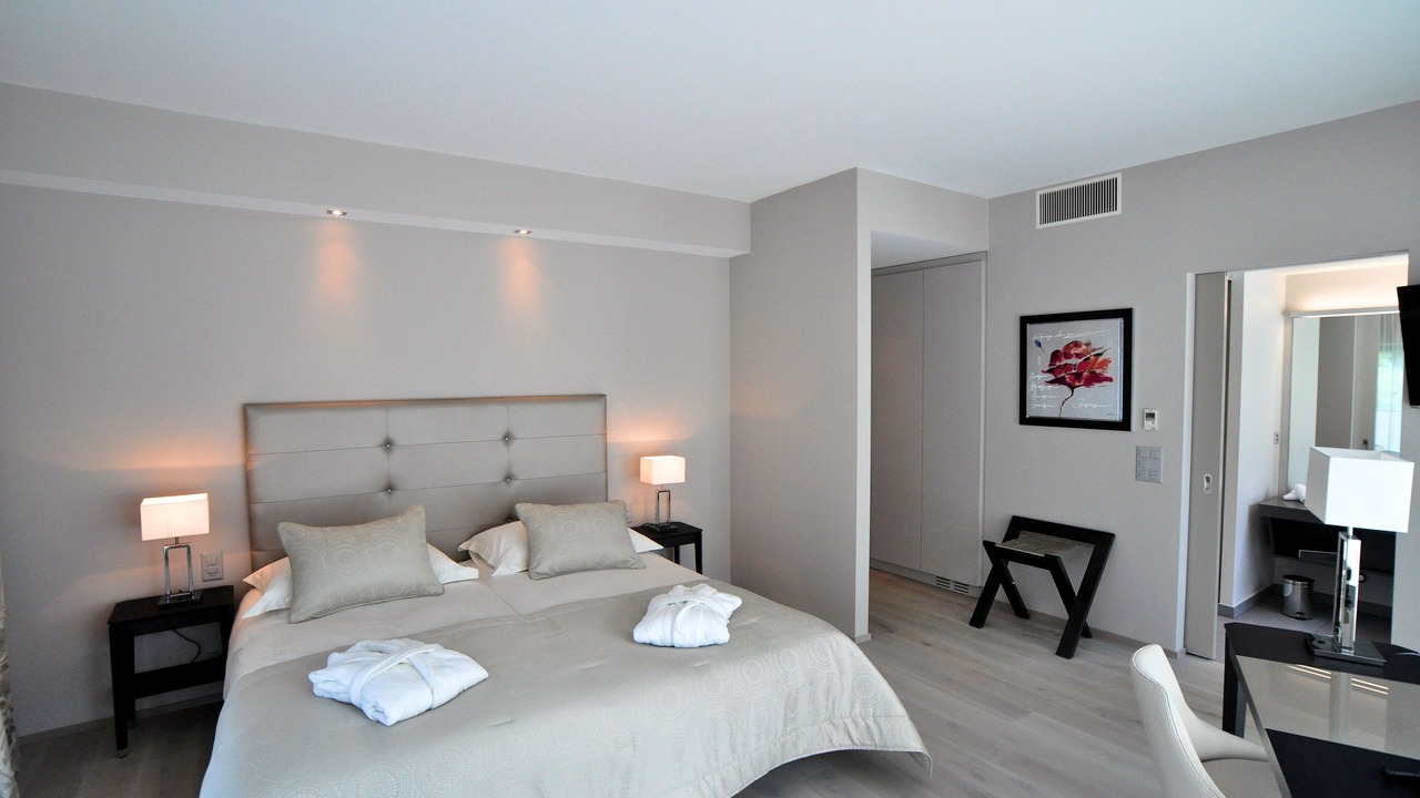 Photo of Bedroom in Morges