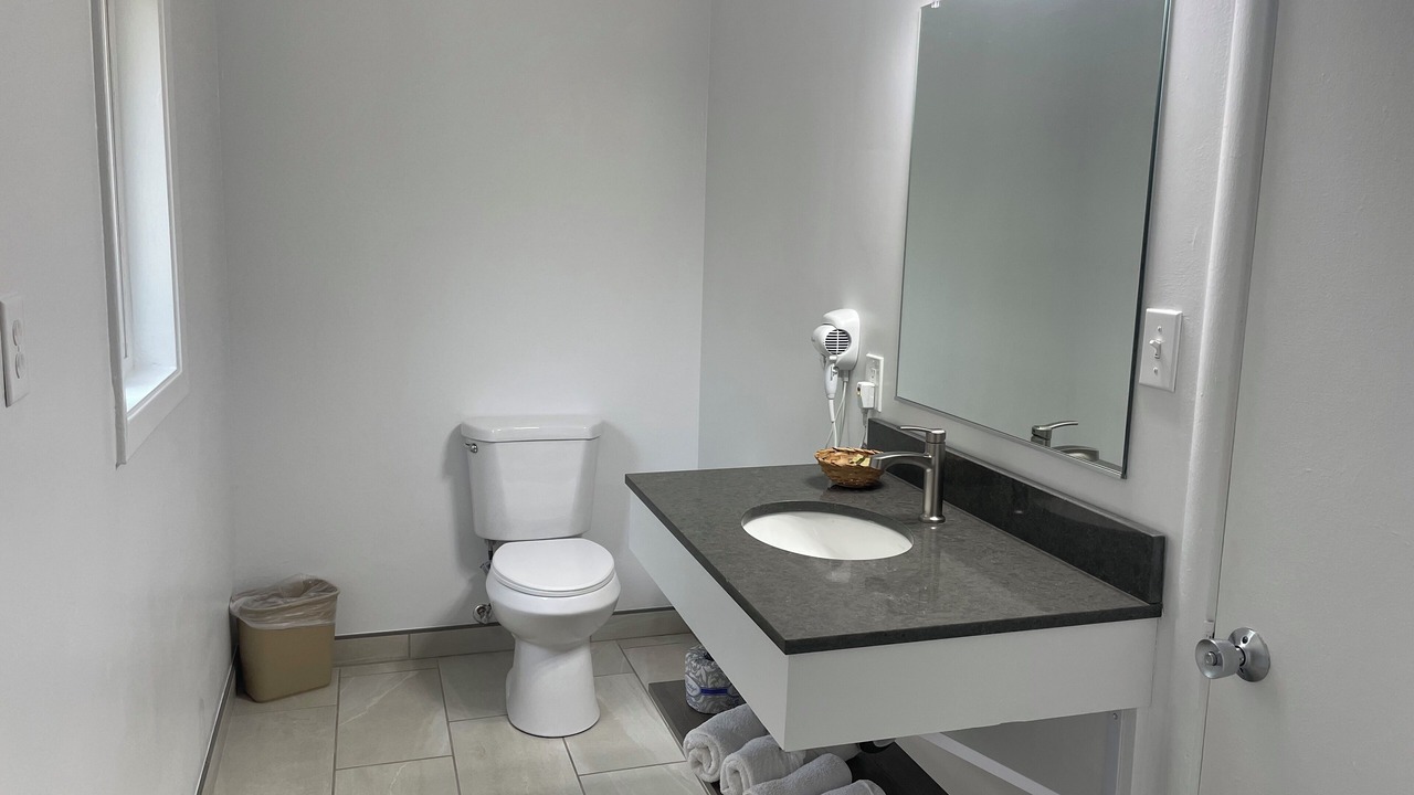 Photo of Bedroom in Willits