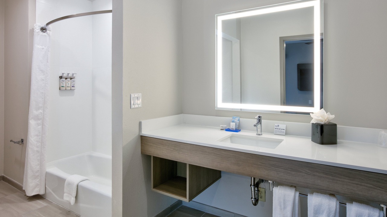 Photo of Bathroom in Far North Dallas
