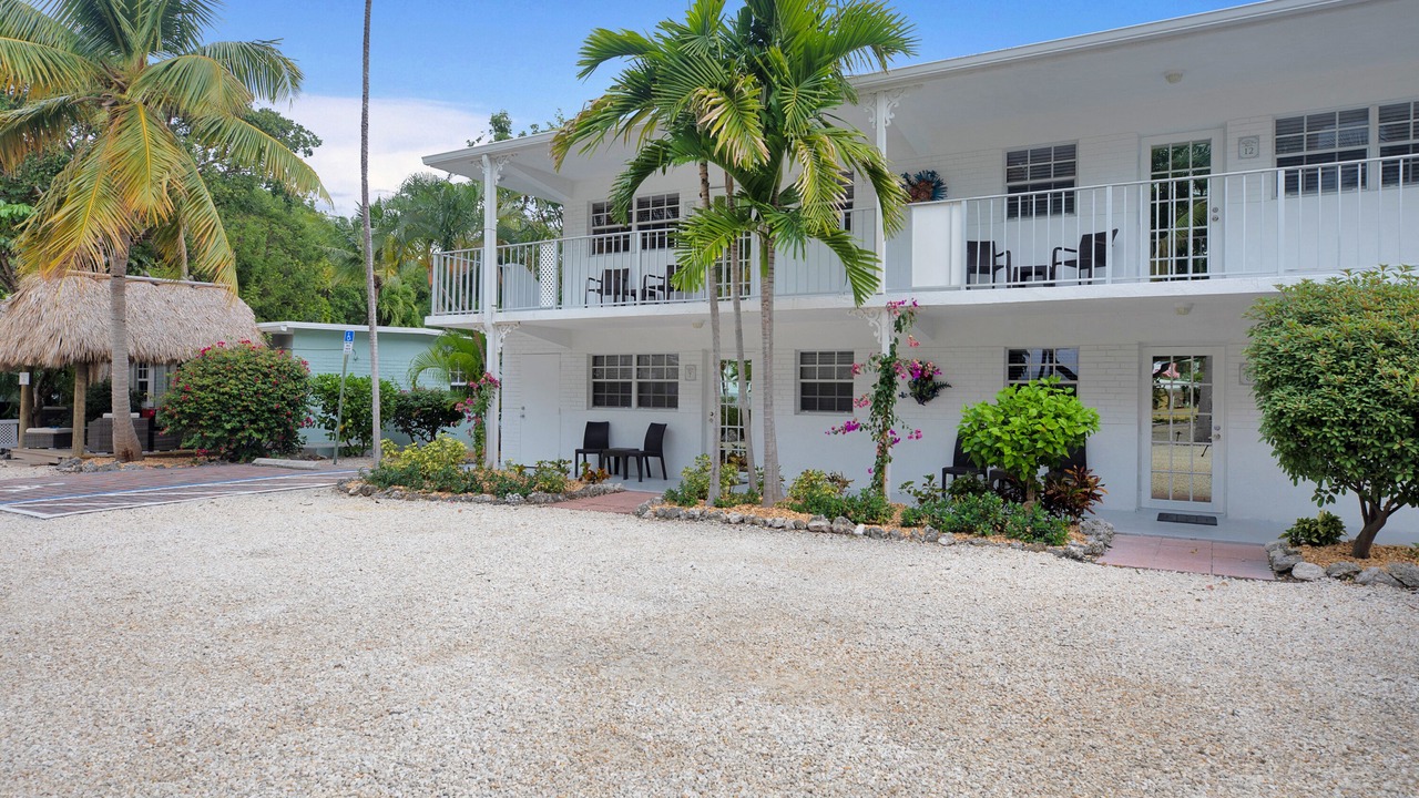 Photo of Others in Tavernier