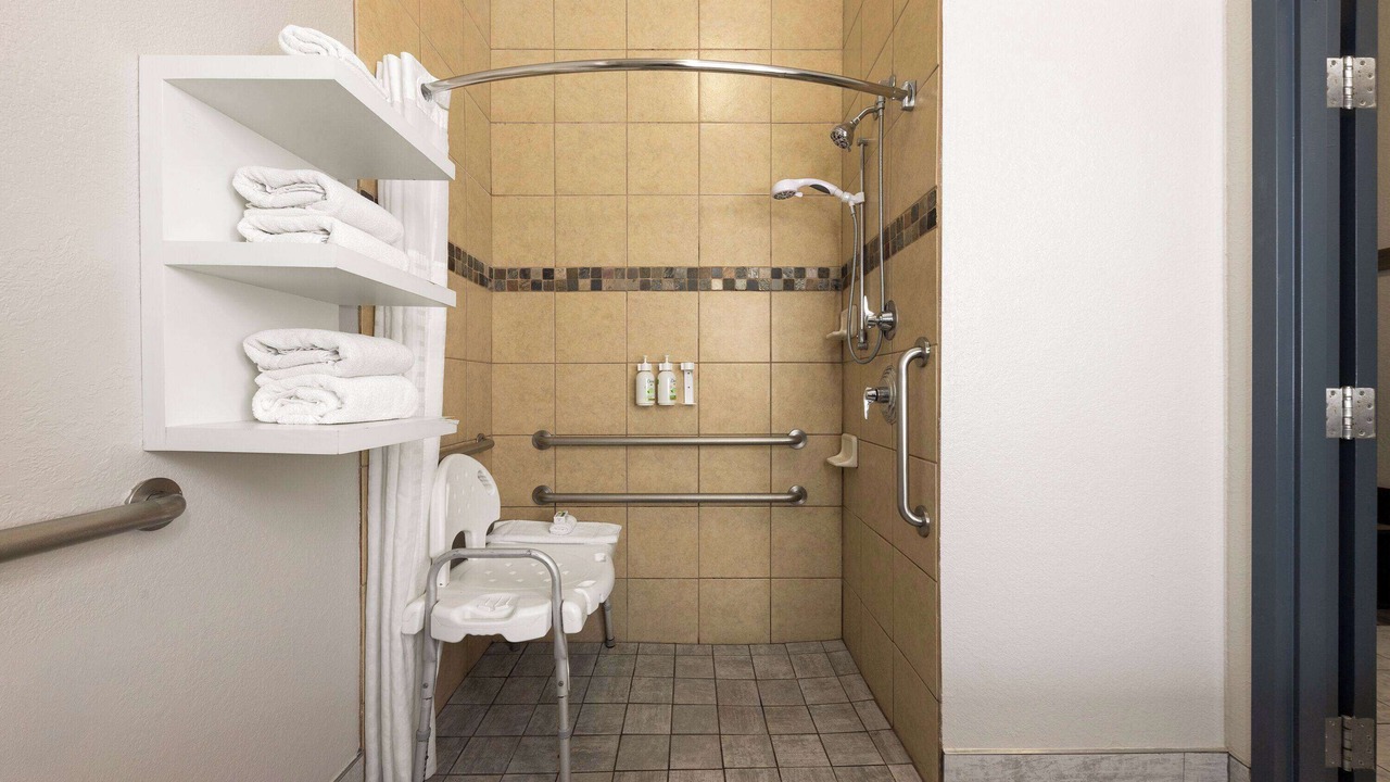 Photo of Bathroom in Forest Hill