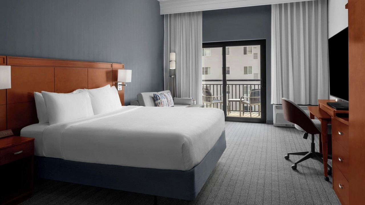 Photo of Bedroom in Far North Central