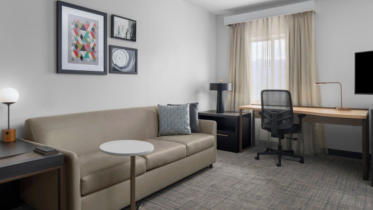 Photo of Bedroom in Far North Central