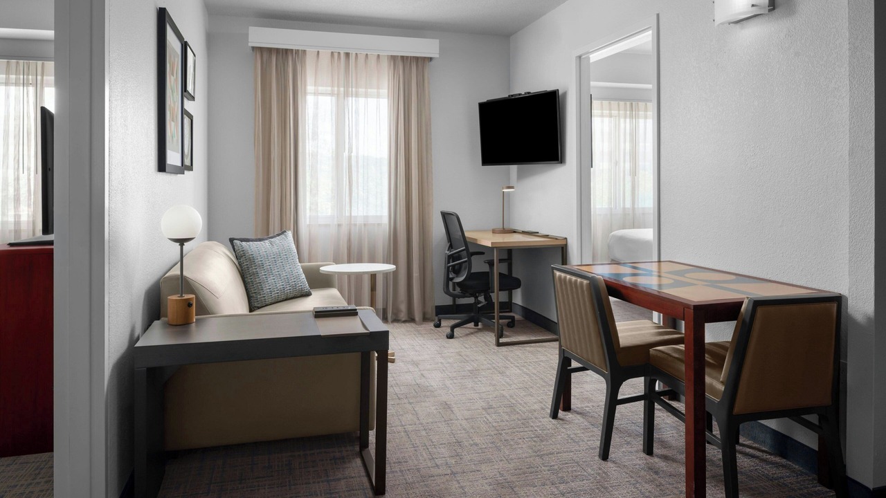 Photo of Bedroom in Far North Central