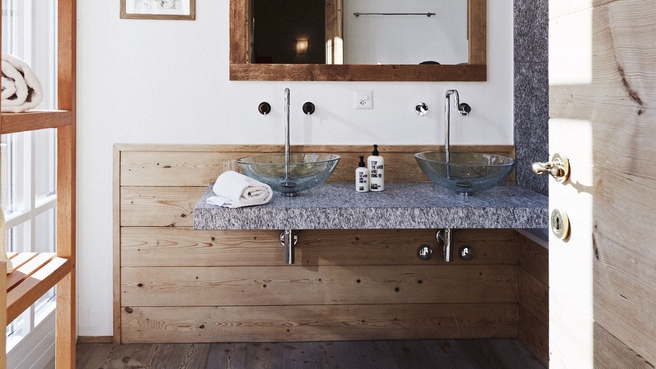 Photo of Bathroom in Maloja