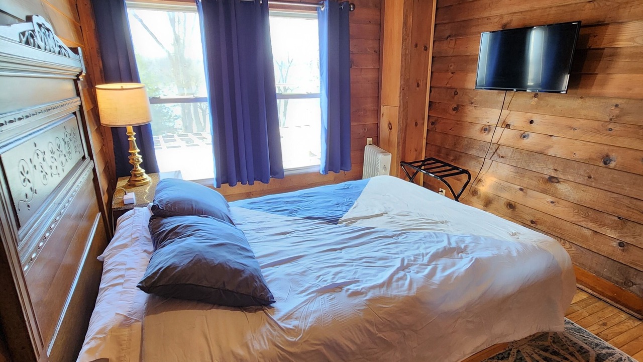 Photo of Bedroom in Richfield Springs