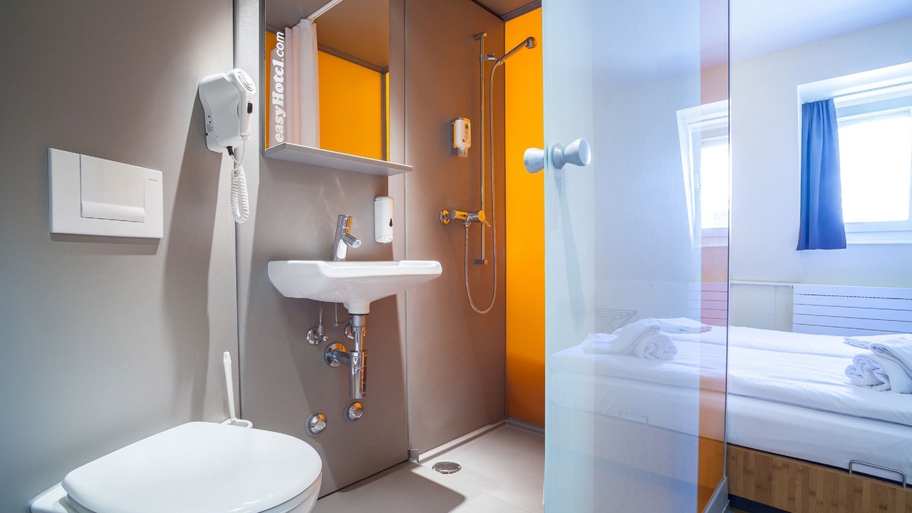 Photo of Bathroom in Basel City Centre