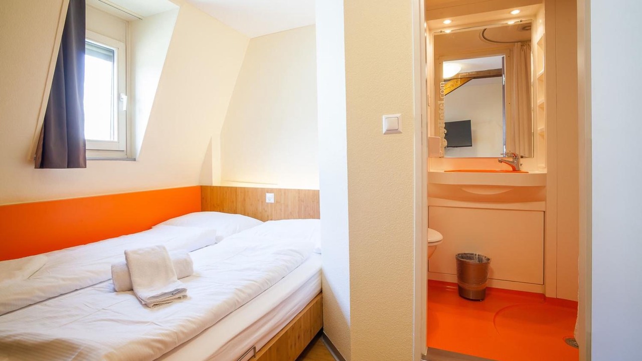 Photo of Bedroom in Basel City Centre