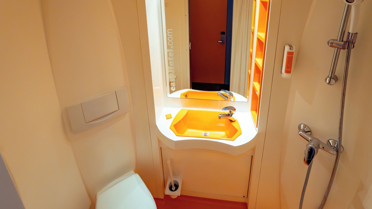 Photo of Bathroom in Langstrasse