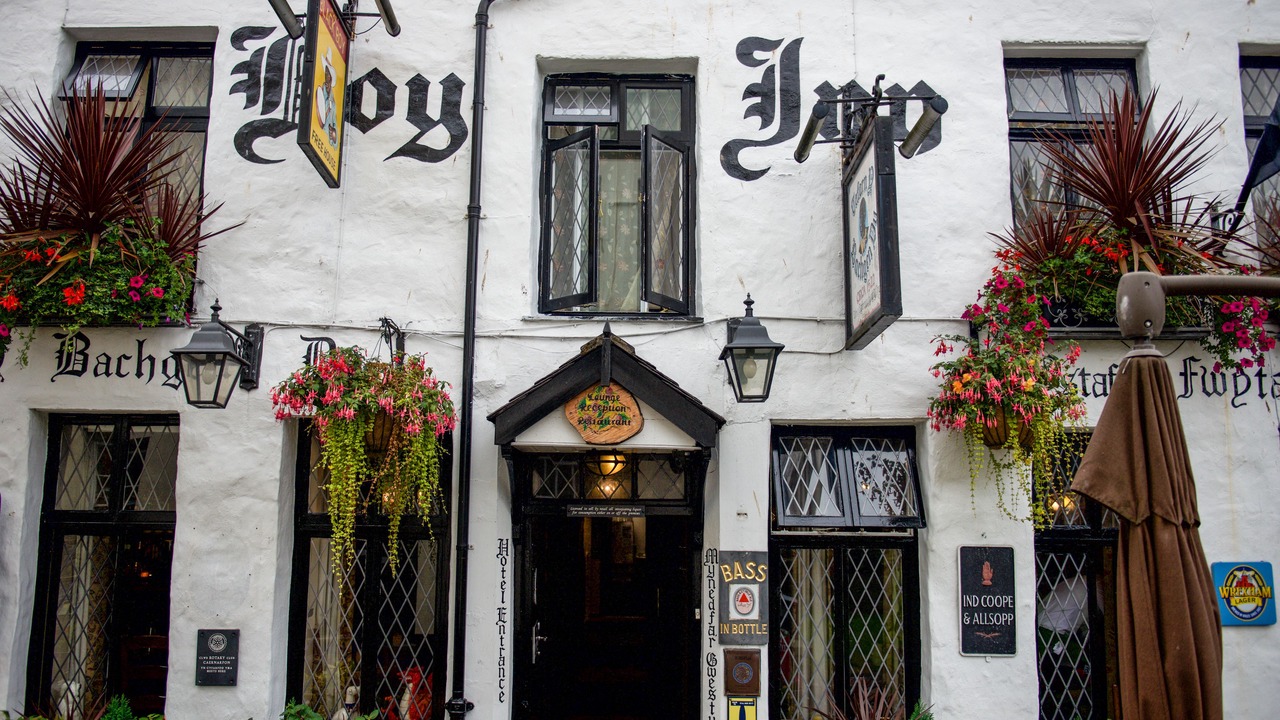 Photo of Outdoor in Bont Newydd