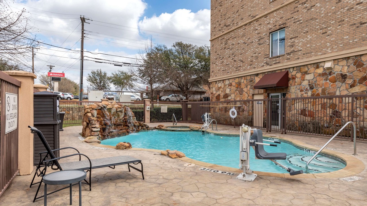 Photo of Outdoor in Euless