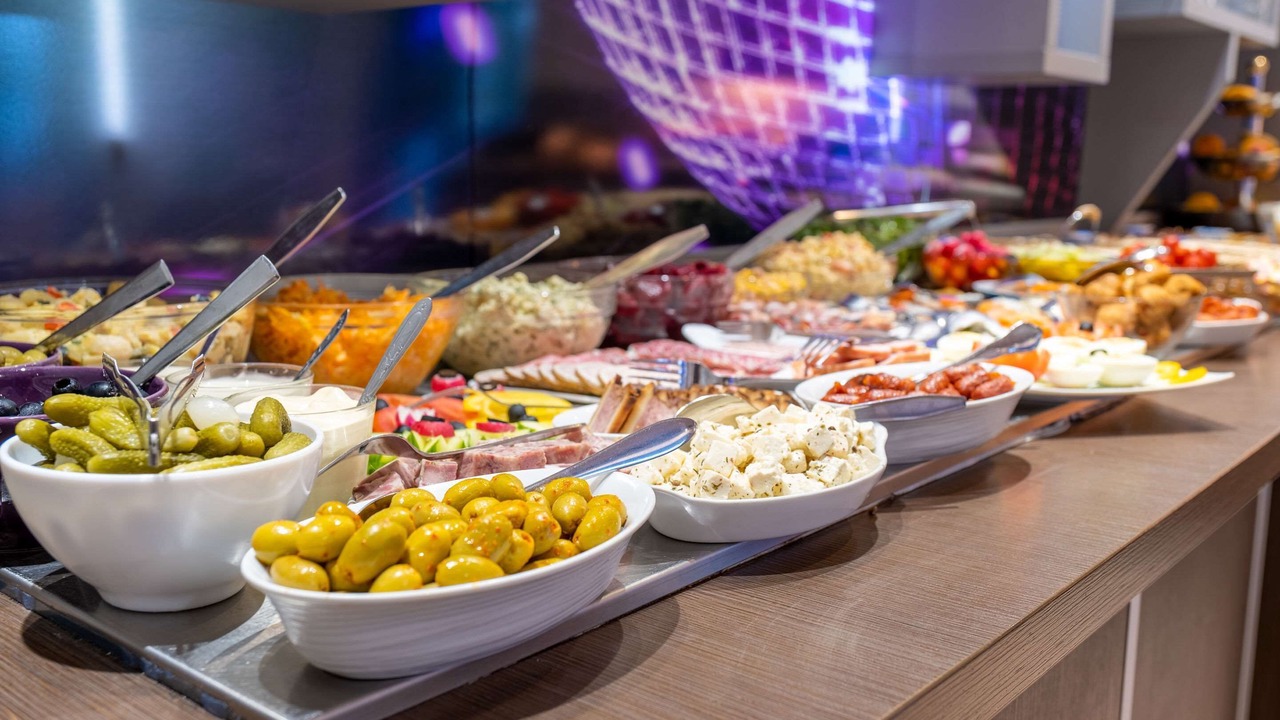 Photo of Others in Olivet