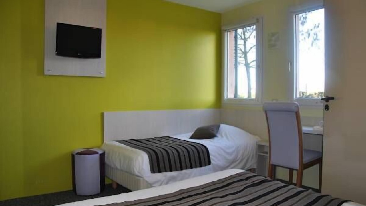 Photo of Others in Olivet