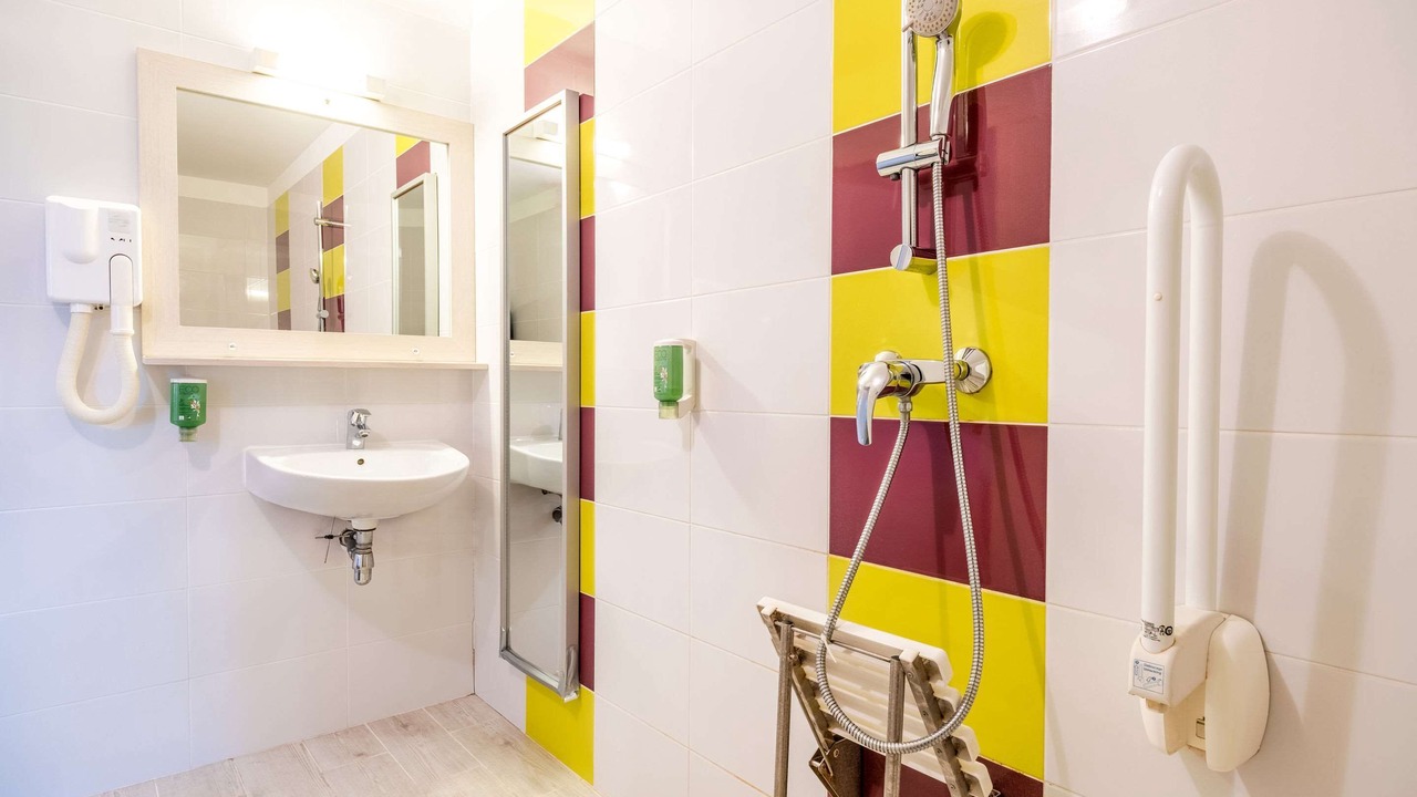 Photo of Bathroom in Olivet