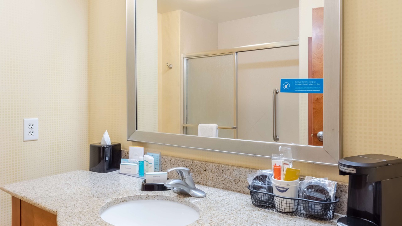 Photo of Bathroom in Ringgold