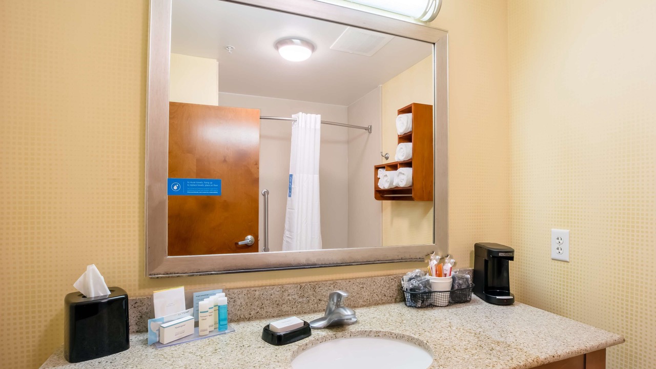 Photo of Bathroom in Ringgold