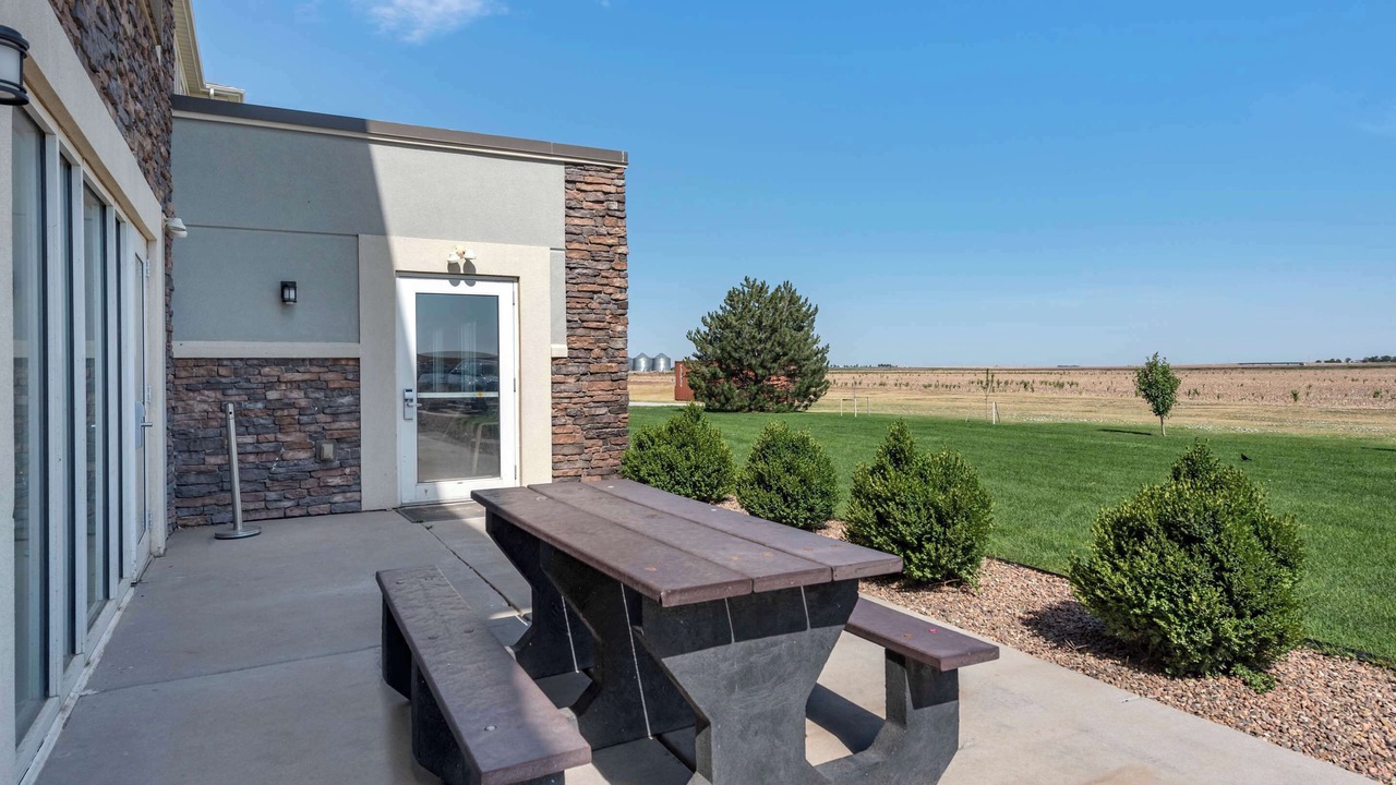 Photo of Outdoor in Oakley
