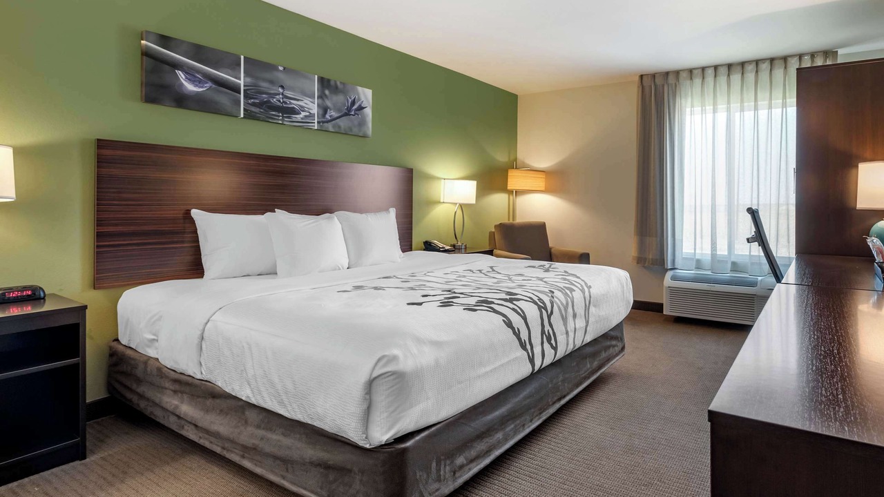 Photo of Bedroom in Oakley