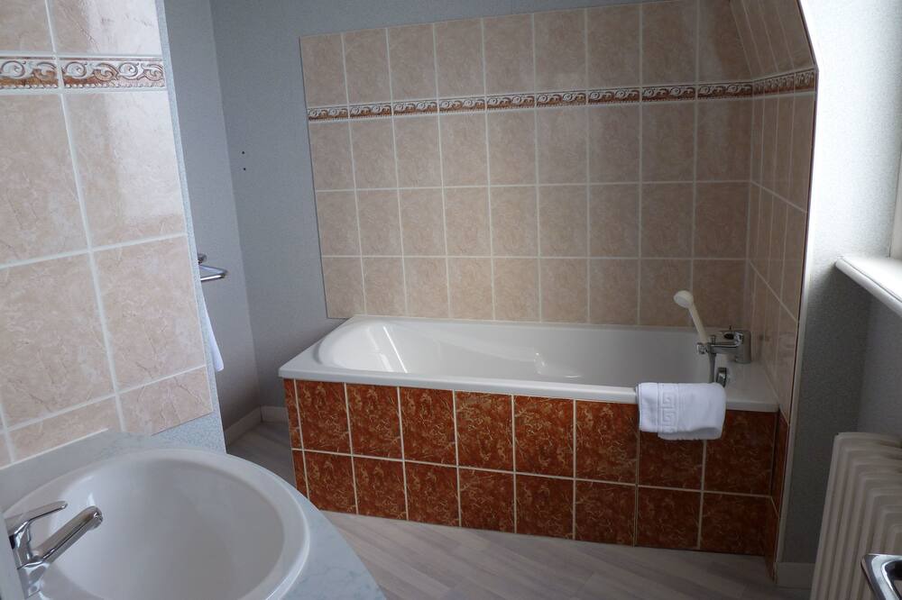 Photo of Bathroom in Roscoff
