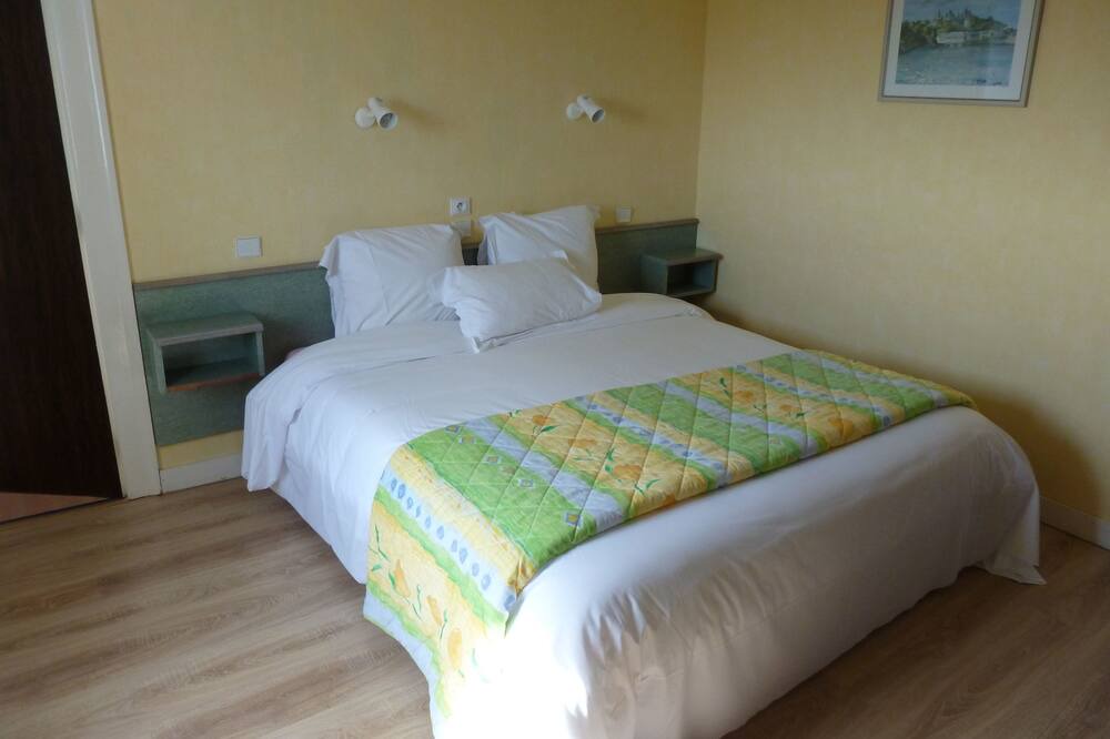 Photo of Bedroom in Roscoff