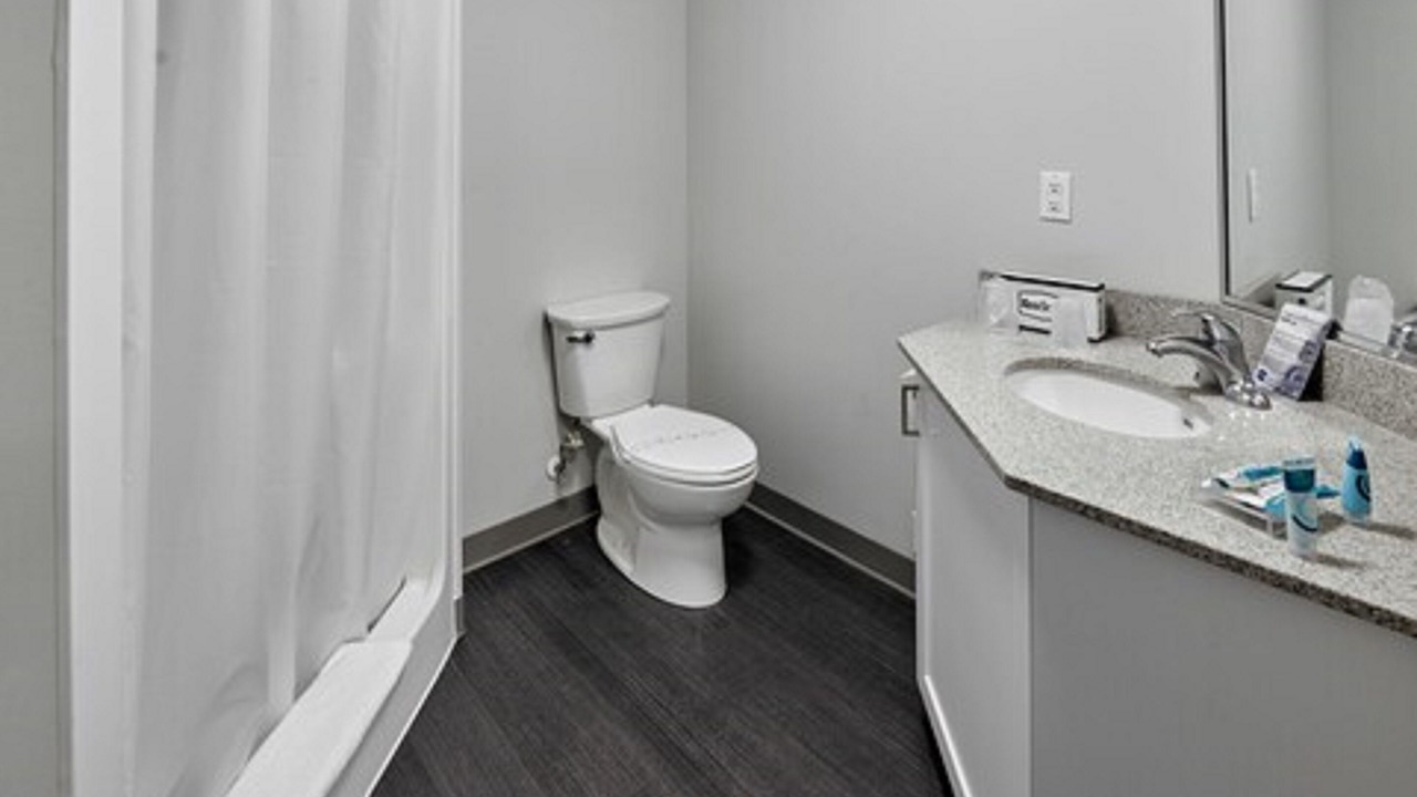 Photo of Bathroom in King City